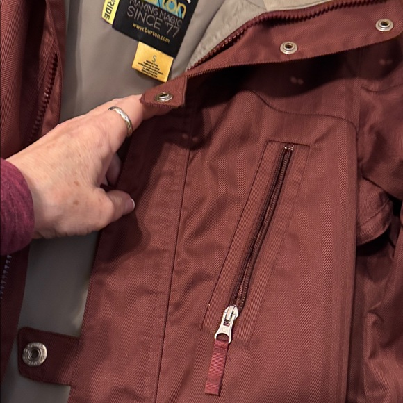BURTON SKI/ SNOWBOARD JACKET 🧥SIZE SMALL  ⛷️ EXCELLENT condition, worn one time. - Picture 10 of 16